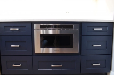 Built-in microwave drawer