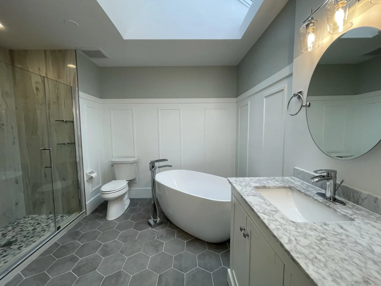 Luxury Soaking Tub - Naperville, IL